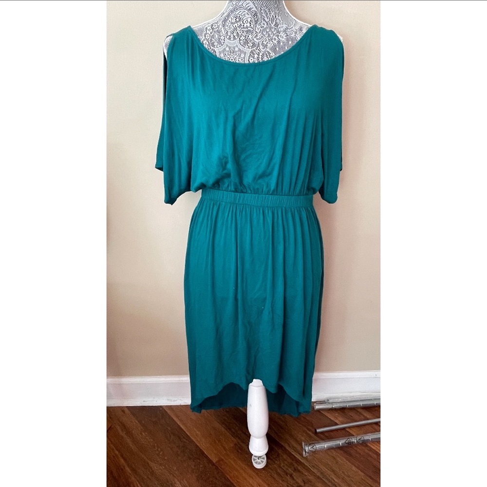 Forever 21 high low emerald green dress size m